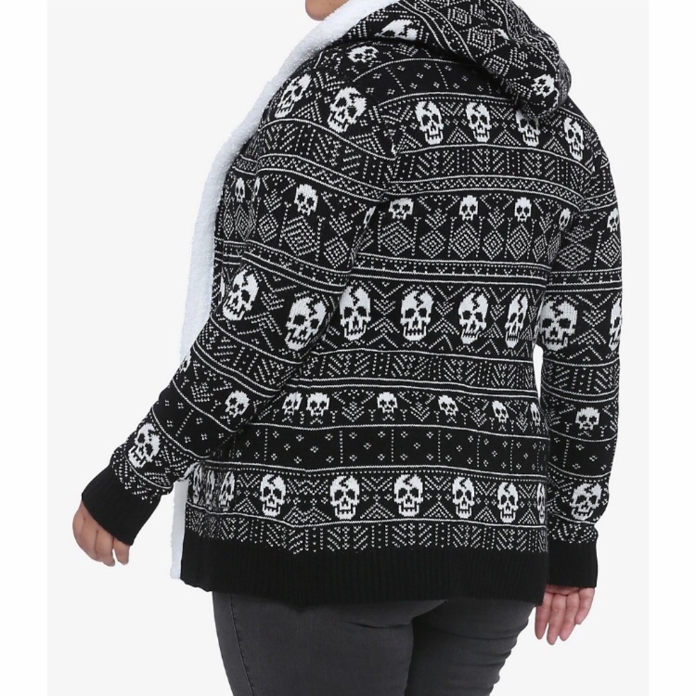 NWT Skull Fair Isle Sherpa Girls Open Cardigan